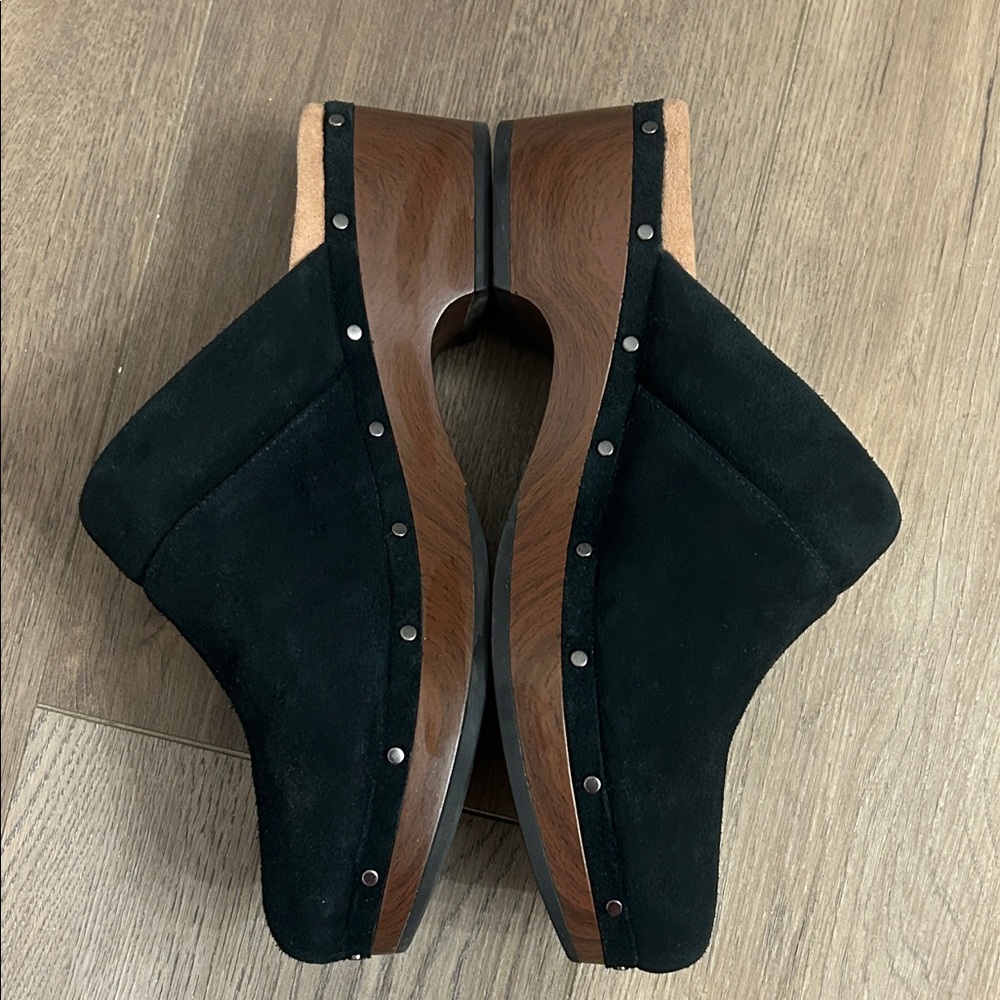 Vionic Black Suede Mules - Picture 4 of 12